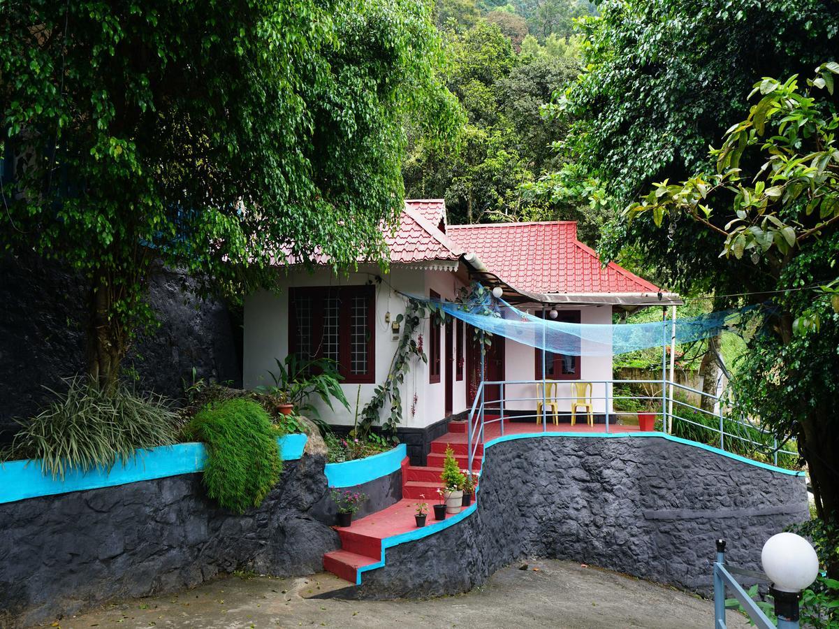 Oyo 10262 Hotel Munnar Rock エクステリア 写真