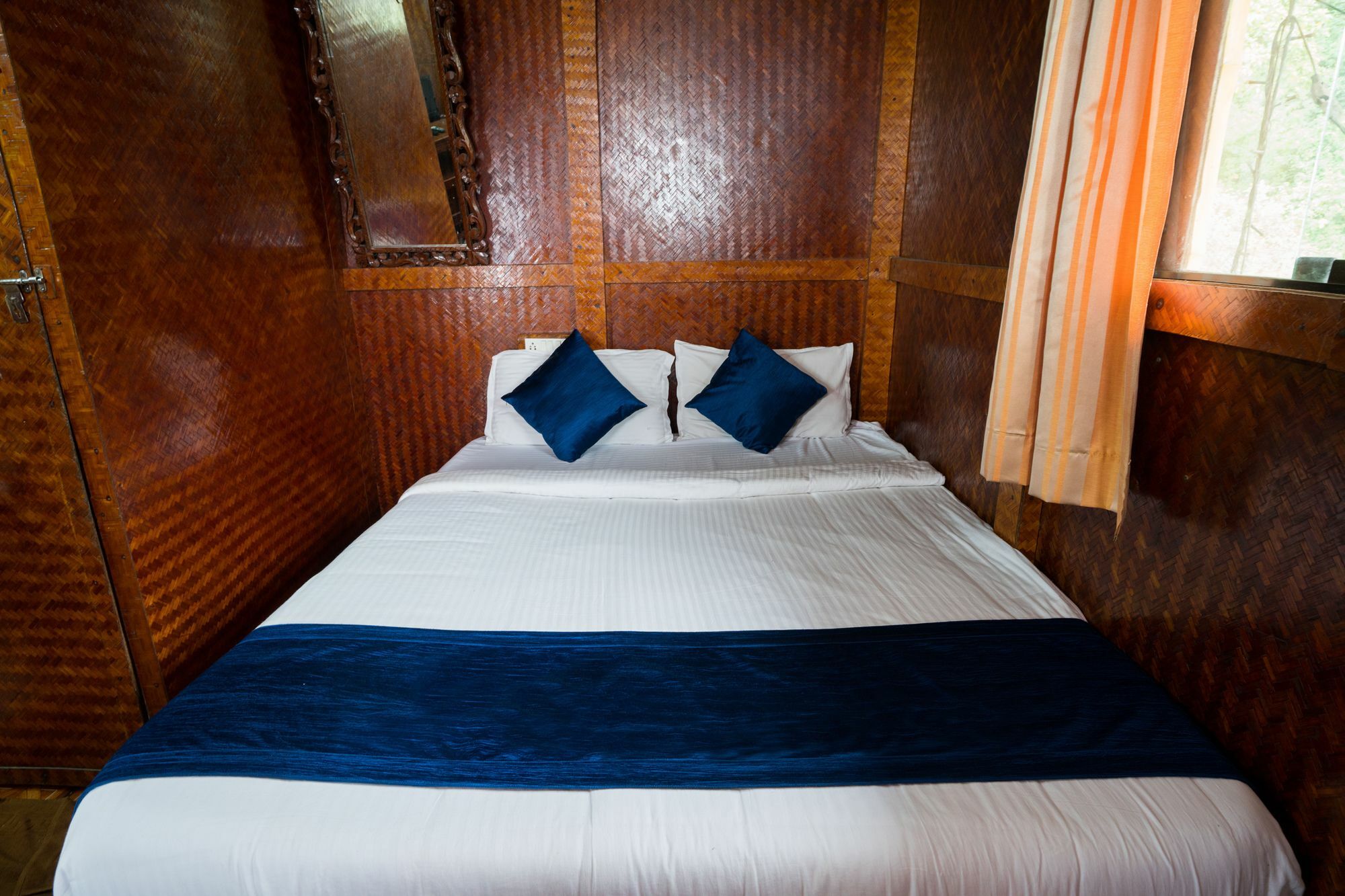 Oyo 10262 Hotel Munnar Rock エクステリア 写真