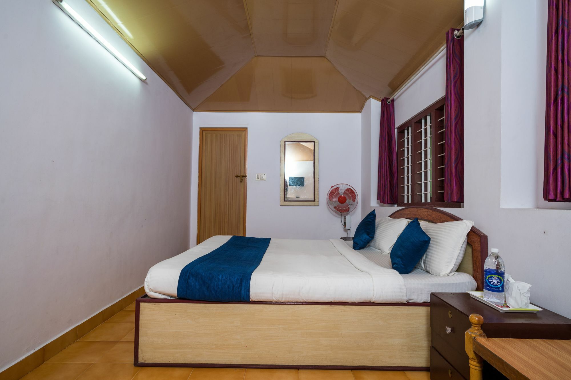 Oyo 10262 Hotel Munnar Rock エクステリア 写真